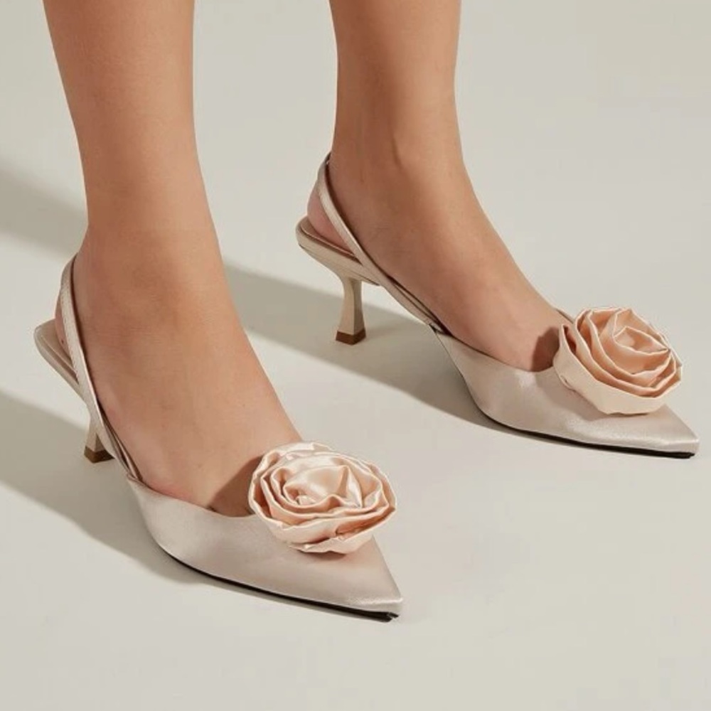 Flower Decor Pumps Satin Point Toe Slingback Kitten heels
